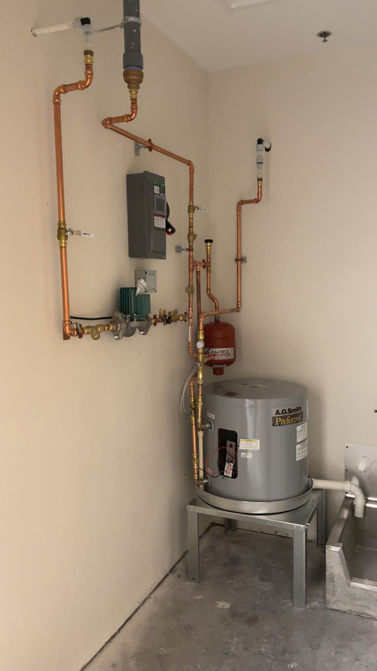 Denron Merrimack Bathroom Water Heater
